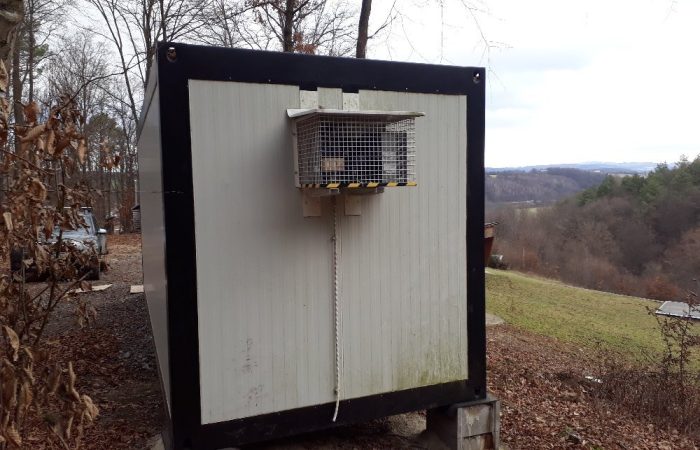 chladirensky-kontejner-do-mysliveckeho-reviru-8