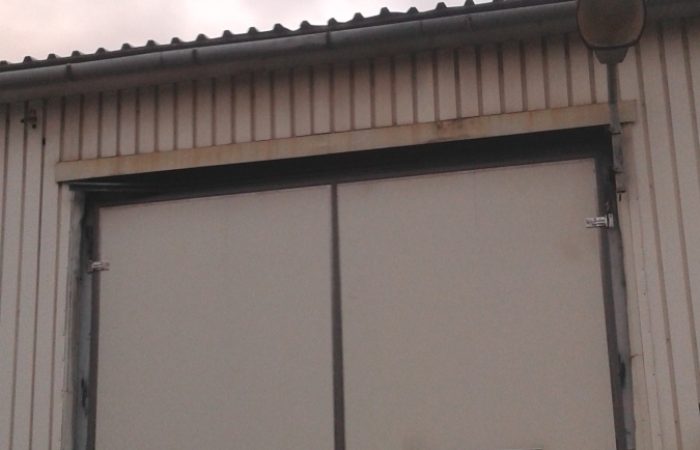 velkoformatove-garazove-vrata-izolovane